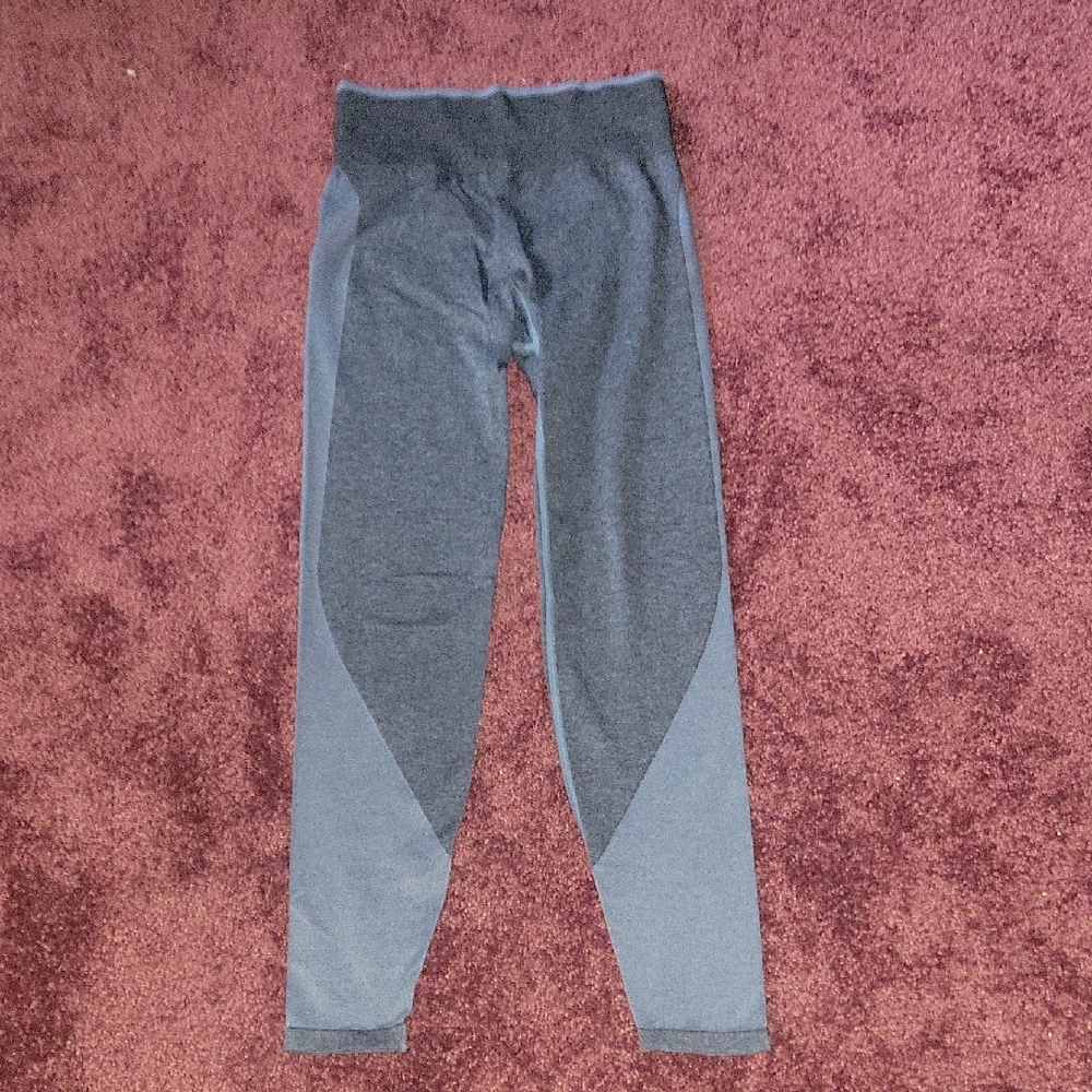 Victoria's Secret Two-Tone Gray Leggings